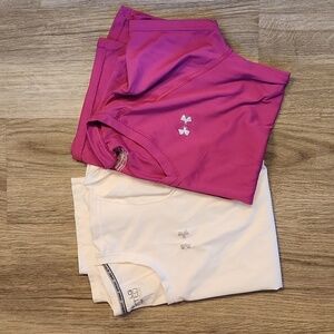 2 Under Armour Athletic Tshirts